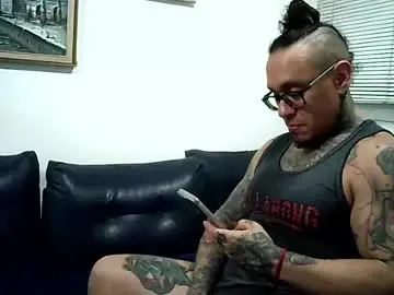 Chaturbate Live Porn of ayrton_naffah2