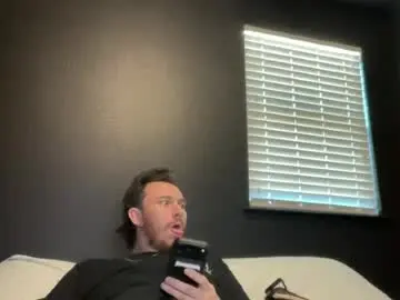 Chaturbate Live Sex Cam of tallhungcloudyy