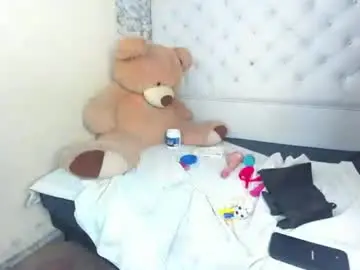 Chaturbate Sex Cam of clarita_hills