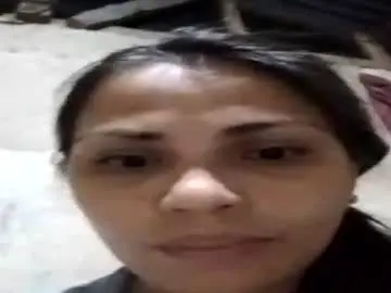 Chaturbate Watch Live Sex Cams of hot_ellax