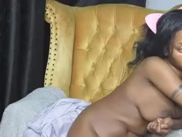 Chaturbate Live Sex Cam of lumaxo