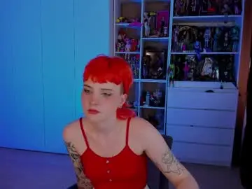 Chaturbate Free Porn Cam of school_love