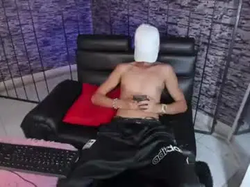 Chaturbate Adult Webcam of torn_boy