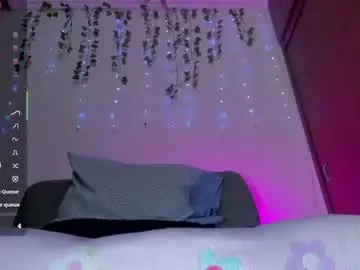 Chaturbate Live Sex of adelinaconte1