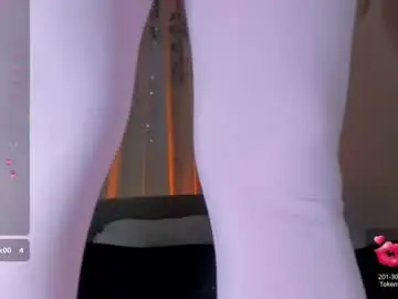 Chaturbate Watch Live Sex Cams of adelinaconte1