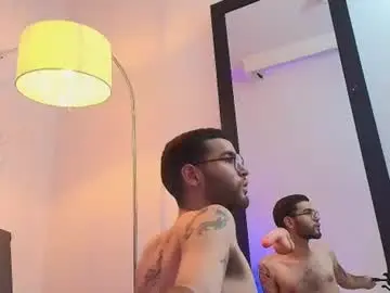 Chaturbate Best live sex cam show of elliot_flame