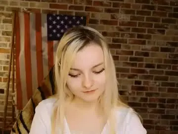 Chaturbate Live Sex Cam of angelabunny_