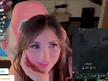Chaturbate Watch Live Sex Cams of madeleine_shinobi