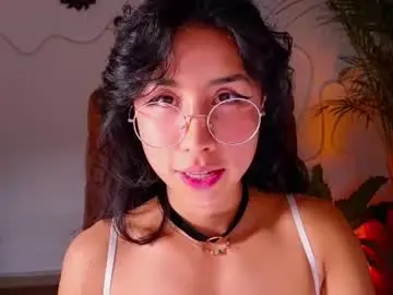 Chaturbate Nude Webcam of evelyn_chelle