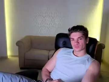 Chaturbate Private Sex Chat of maxkaiden