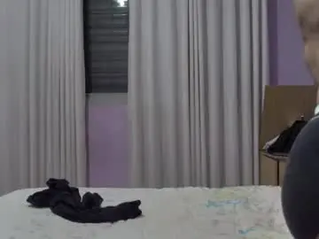 Chaturbate Live Sex of leo_pecs