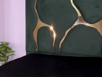 Chaturbate Free Porn Cam of mila_petiteasm