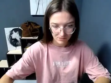 Chaturbate Adult Video Chat of shining_pearl