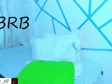 Chaturbate Free Porn Cam of liam_scott77