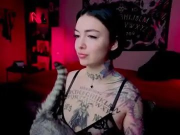 Chaturbate Free Live Porn of magic_alie