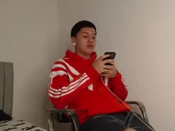 Chaturbate Best live sex cam show of alex__lover