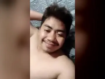 Chaturbate Watch Live Sex Cams of arnelybanez03