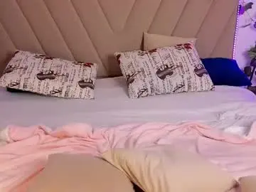 Chaturbate Live Sex Cam of okerriella