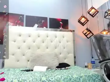 Chaturbate Live Sex of marcella_hill