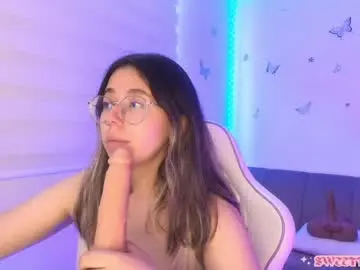 Chaturbate Best live sex cam show of sweettvera_
