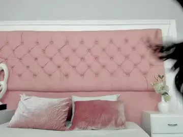 Chaturbate Sex Cam of sarahdollss