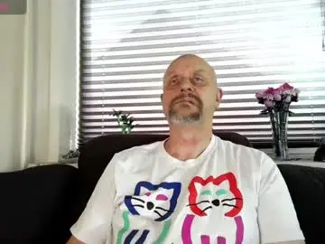 Chaturbate Live Porn of hardmrlazy