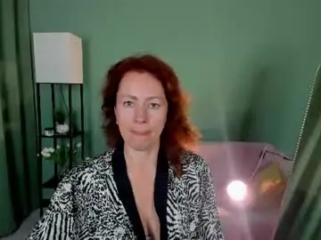 Chaturbate Nude Webcam of jennali1