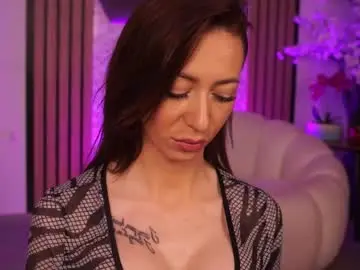 Chaturbate Free Porn Cam of isrubyfever