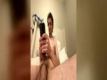 Chaturbate Free Porn Cam of laxplayer20