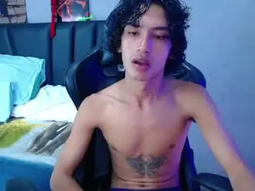 Chaturbate Adult Video Chat of tayronx33