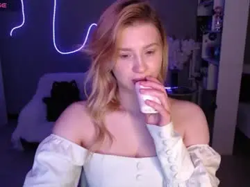 Chaturbate Adult Webcam of sweet_nicole_333