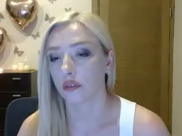 Chaturbate Free Porn Cam of wild_silk_desire