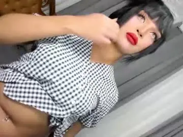 Chaturbate Best live sex cam show of nayaellicums
