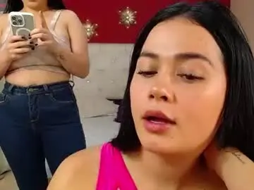 Chaturbate Live Sex Cam of kim_and_mia