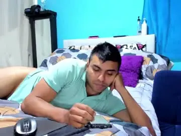 Chaturbate Watch Live Sex Cams of scarletandryan28