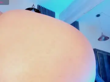 Chaturbate Sex Chat of isa_foxxx26