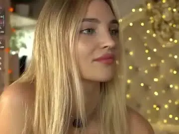 Chaturbate Live Sex Cam of beckymadsons
