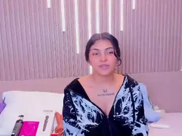 Chaturbate Nude Webcam of amara_lune