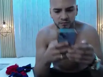 Chaturbate Adult Webcams of carolinaysebas