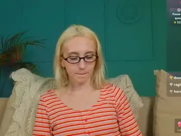 Chaturbate Live Sex of elen__moore