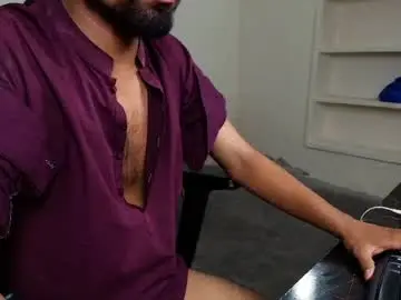 Chaturbate Live Sex Cam of ironcharm4455