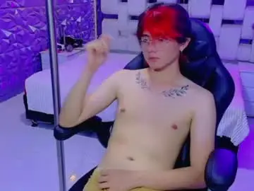 Chaturbate Watch Live Sex Cams of andy_collin5