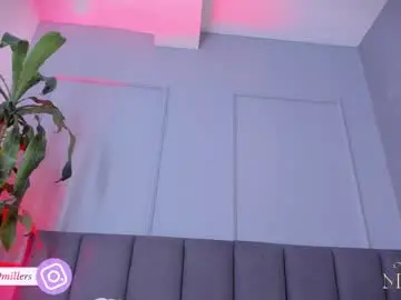 Chaturbate Live Sex Cam of alexa_millers_
