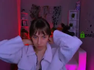 Chaturbate Sex Chat of elodie_crystal
