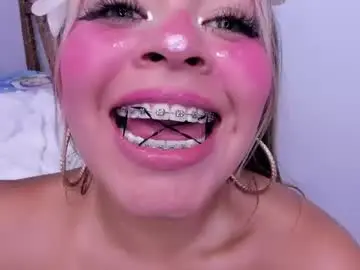 Chaturbate Adult Video Chat of miss_lucyla