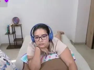 Chaturbate Live Sex Cam of moonwoman_