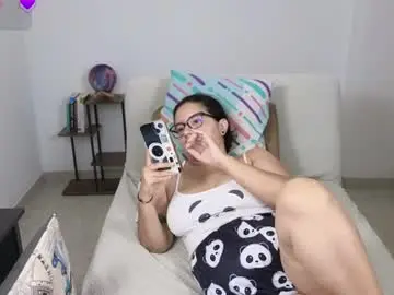Chaturbate Adult Video Chat of moonwoman_