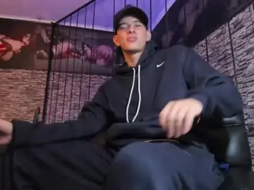 Chaturbate Live Sex Cam of fran_boy_