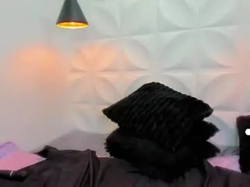 Chaturbate Nude Webcam of samy__milf