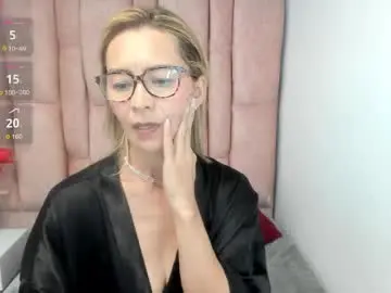 Chaturbate Adult Webcam of issa_milf__